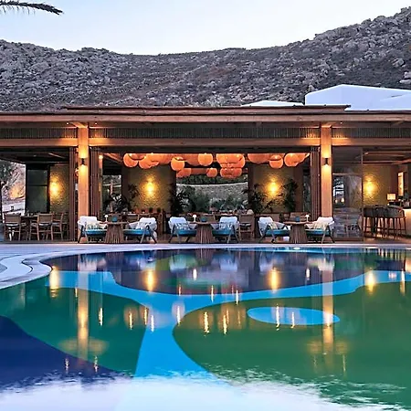 Myconian Sunrise Relais & Chateaux