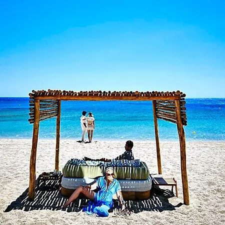 Myconian Sunrise Relais & Chateaux Mykonos Town
