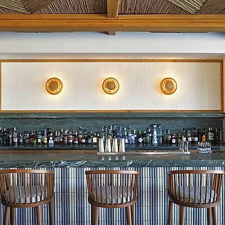 ホテル Myconian Sunrise Relais & Chateaux Mykonos Town